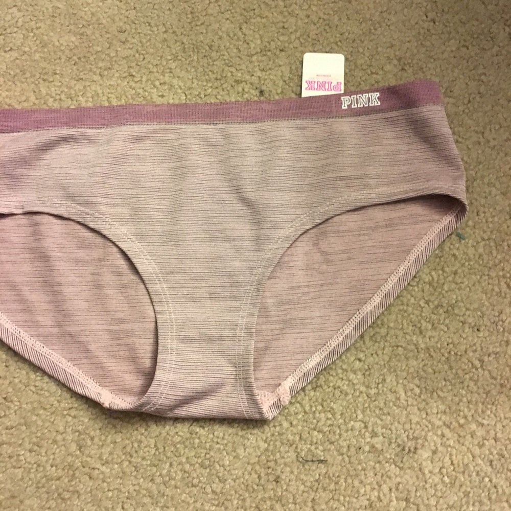 Brand new WITH TAGS VS soft seamless panties